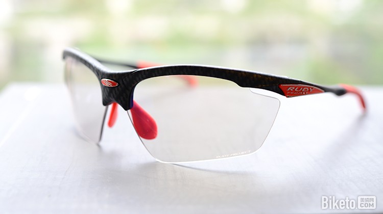 全天候高性能RUDY AGON變色運(yùn)動(dòng)眼鏡評(píng)測